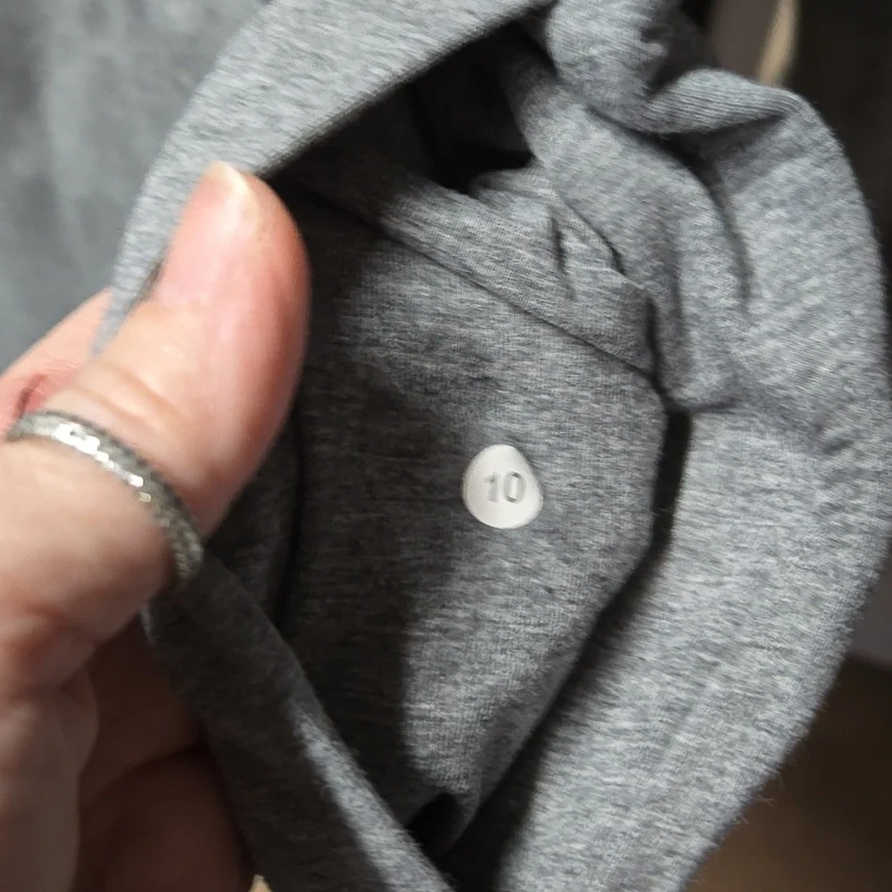 Lululemon Belle Wrap - Picture 4 of 5